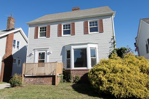 Photo for 165 E 192nd Street
