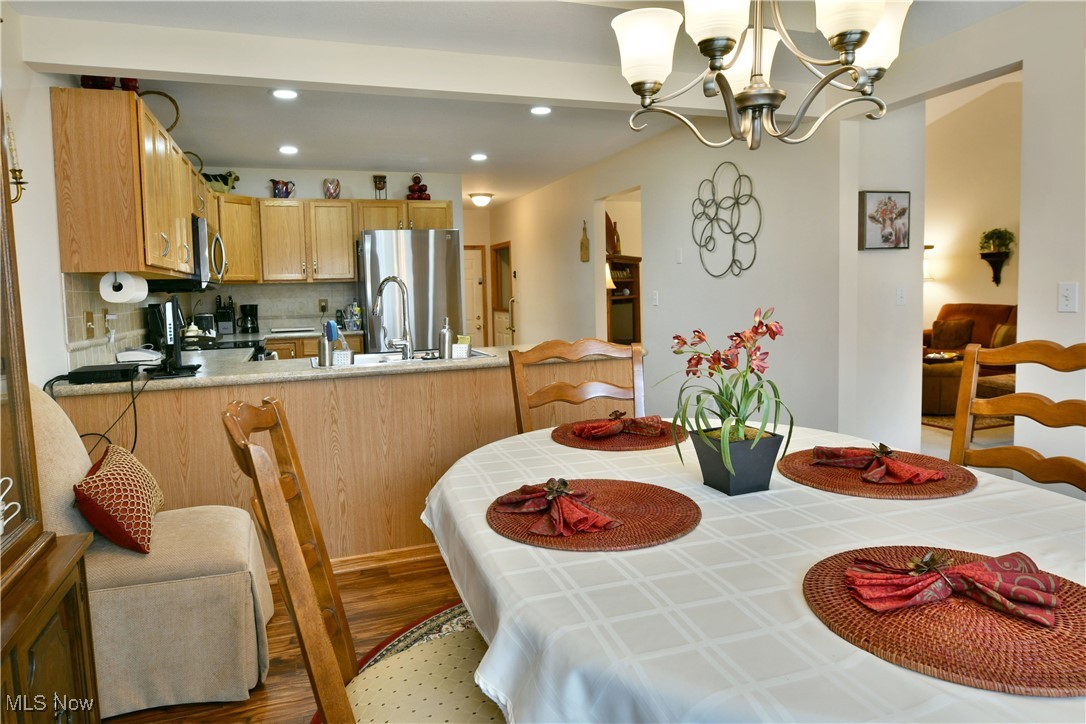 1045 Villa Place, Girard, Ohio image 13