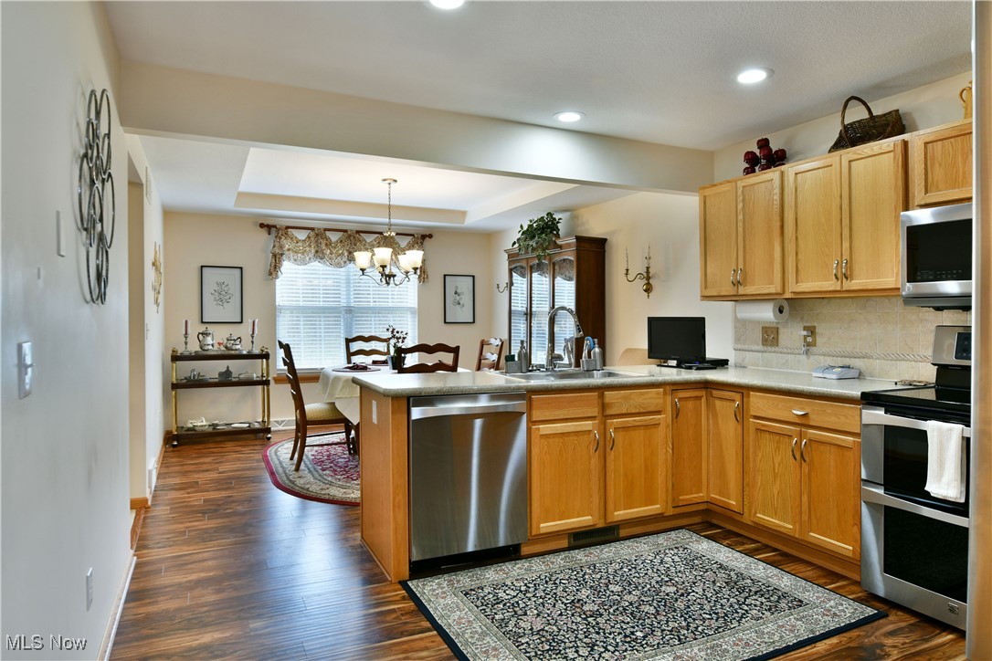1045 Villa Place, Girard, Ohio image 16