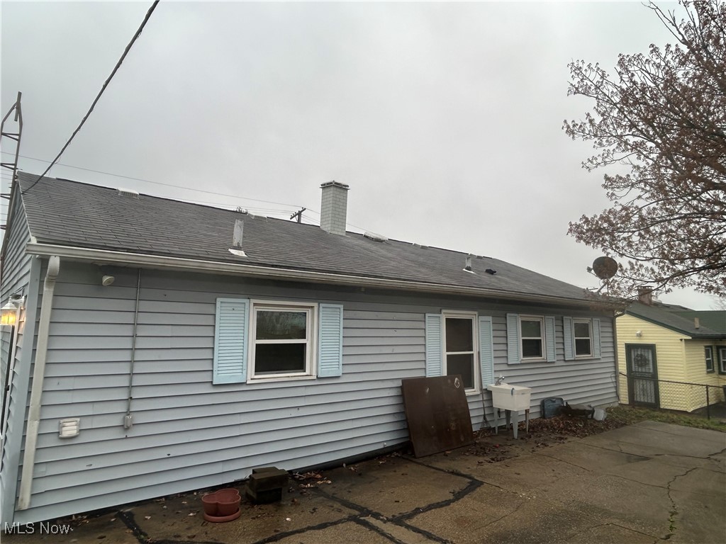 2424 Mccartney Road, Youngstown, Ohio image 6