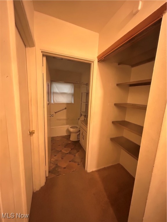 2424 Mccartney Road, Youngstown, Ohio image 20