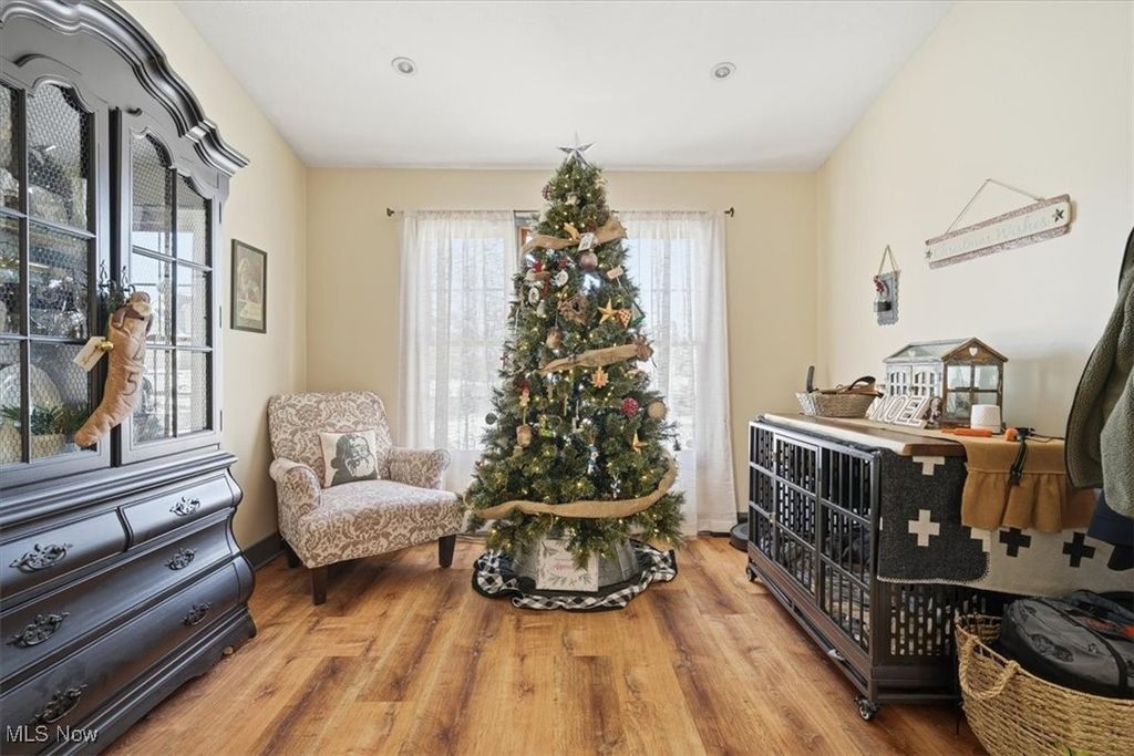 Photo of 5315 Sycamore Hill Drive, New Middletown, OH 44442 (MLS # 5180624)