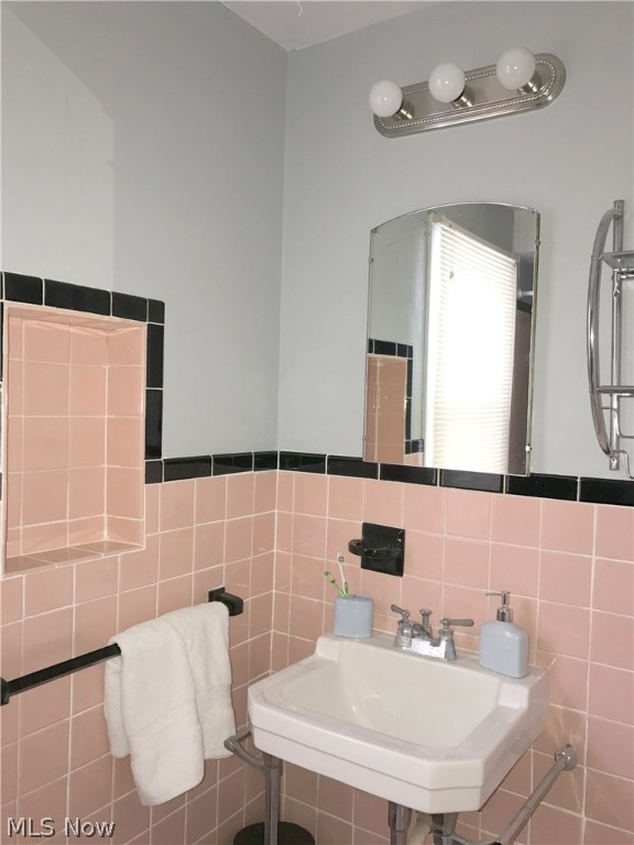 Rapid Transit Land Cos 18 - Residential