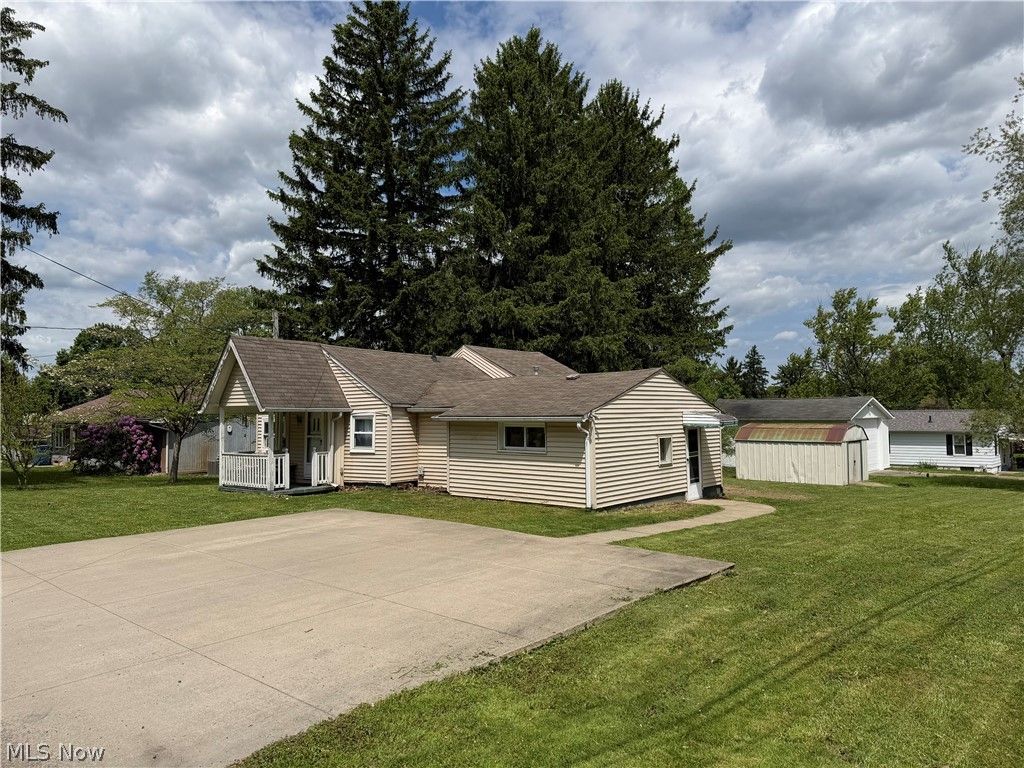 Photo of 109 Orton Drive, Akron, OH 44319 (MLS # 5207673)