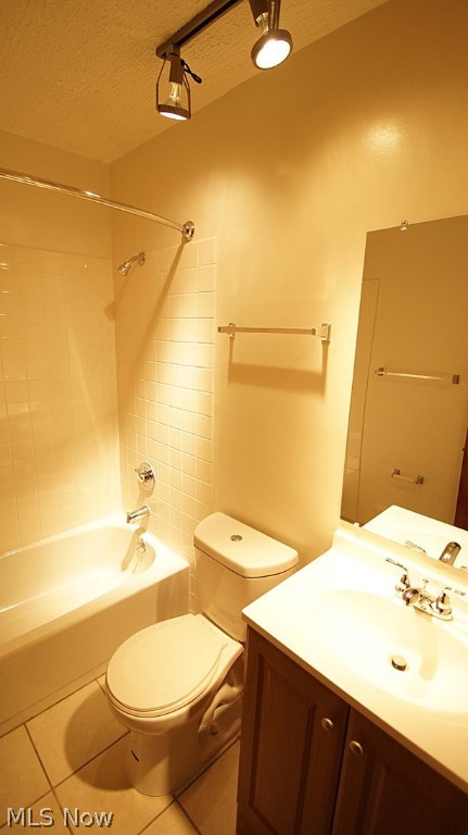 M E Clarks - Residential