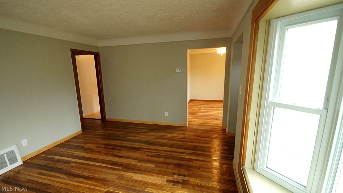 M E Clarks - Residential