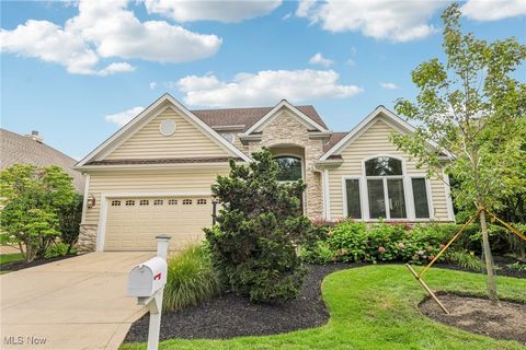2503 Fairwood Court Beachwood, OH 44122