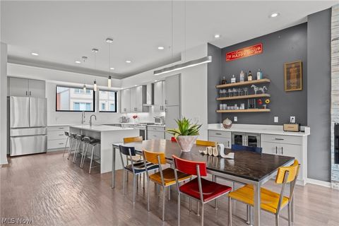 Tiny photo for 3114 Vine Court, Cleveland, OH 44113 (MLS # 5199552)