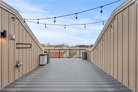 Tiny photo for 3114 Vine Court, Cleveland, OH 44113 (MLS # 5199552)