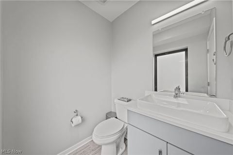 Tiny photo for 3114 Vine Court, Cleveland, OH 44113 (MLS # 5199552)