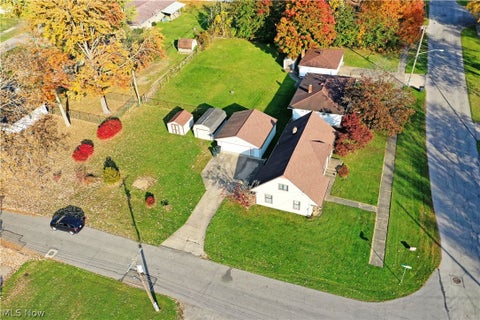 Tiny photo for 1346 Riverview Street NW, Warren, OH 44485 (MLS # 5256268)
