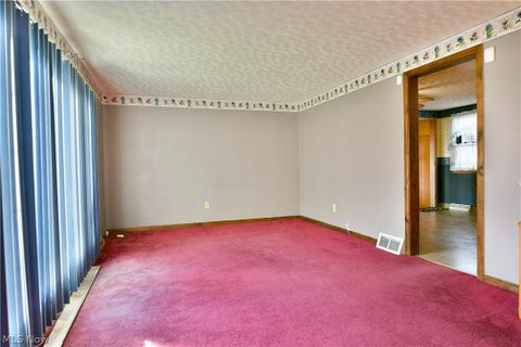 Tiny photo for 1346 Riverview Street NW, Warren, OH 44485 (MLS # 5256268)