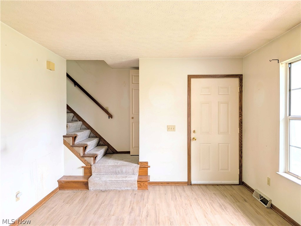 Pleasant Woods Condo - Residential