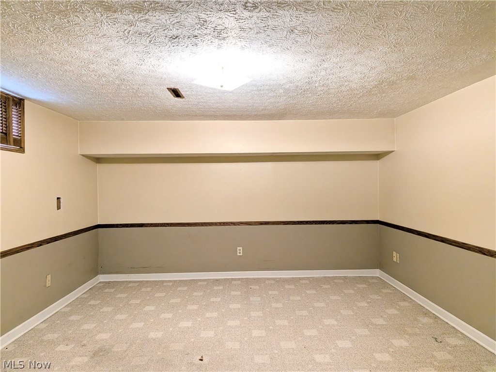 Pleasant Woods Condo - Residential