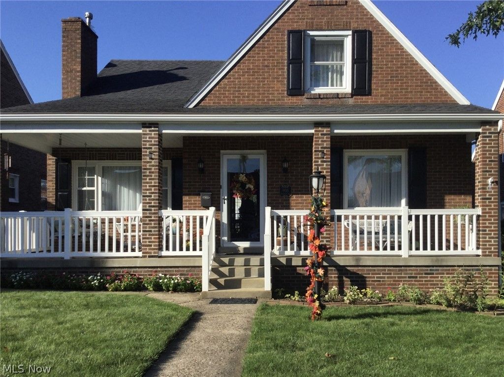 Photo of 908 Banfield Avenue, Toronto, OH 43964 (MLS # 5189419)