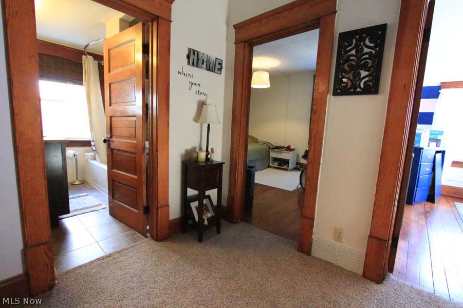 Hawthorne Estates - Residential Lease