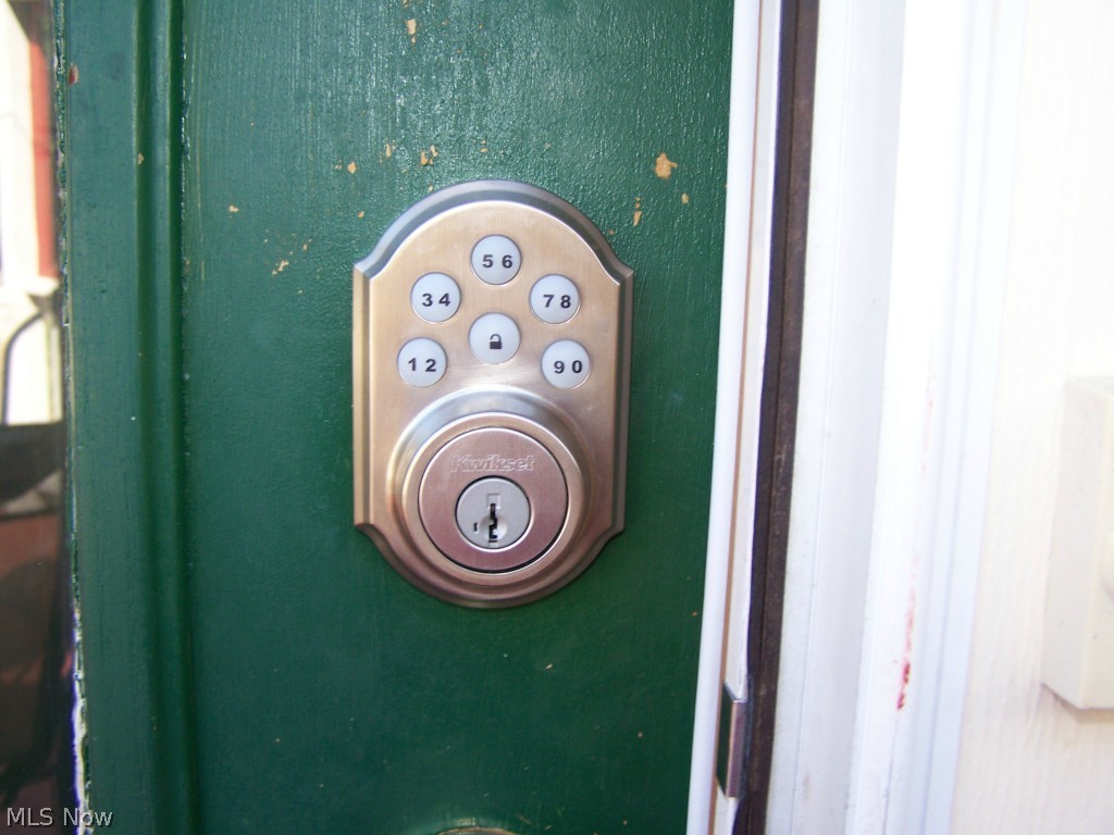 Hawthorne Estates - Residential Lease