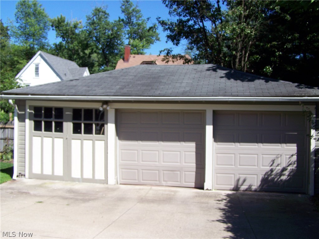 Hawthorne Estates - Residential Lease