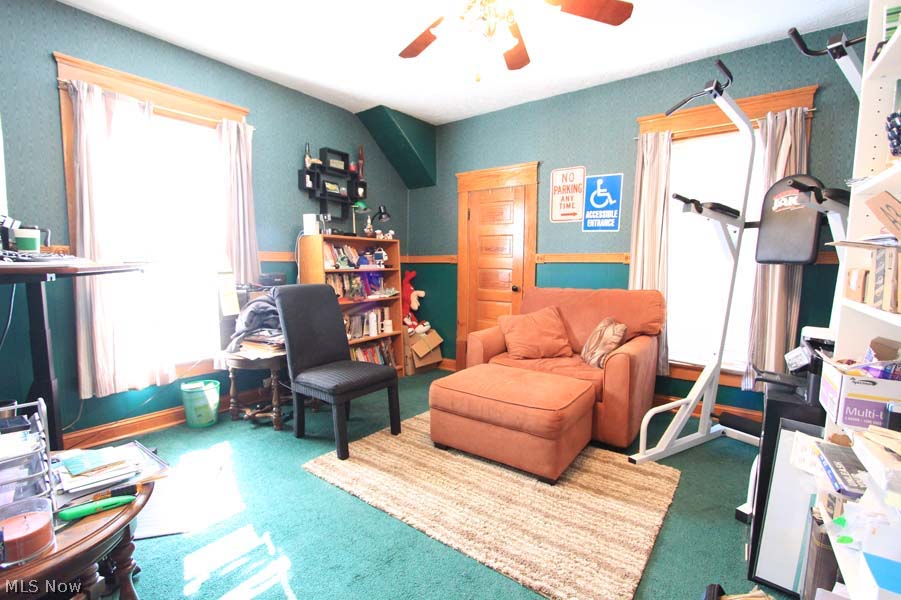 Hawthorne Estates - Residential Lease