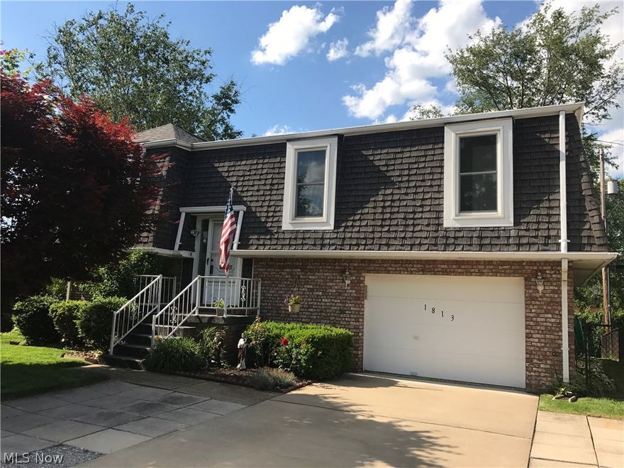 Pride of ownership!  Very nice 3 bedroom 3 bath home on a Cul-de-sac with formal dining room and updated eat in kitchen with newer refrigerator and oven.  Large finished recreation room in basement with slider to enclosed porch and fenced in back yard.  Lots of storage in the shed with shelves for added space.  Garage floor with pebble coating for a nice finished look.  Office and laundry in the basement.  Big master bedroom with master bath.  This house is priced to sell and is not a drive by.  Make an appointment today and take a look at everything this house has to offer.