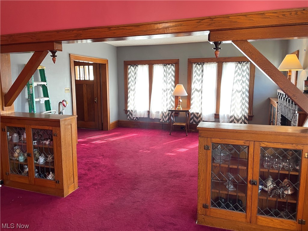 Village/Minerva - Residential