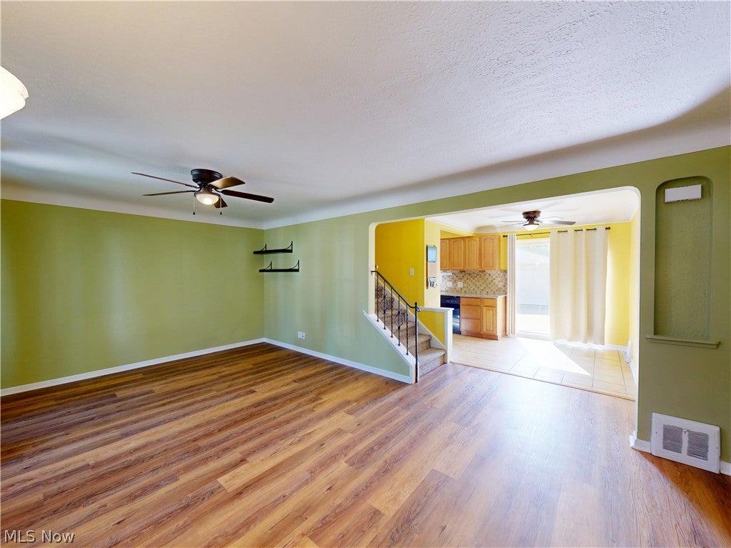 390 E 307th Street