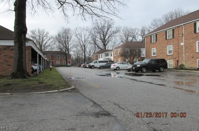 Georgetown/Hlnds Condo - Residential