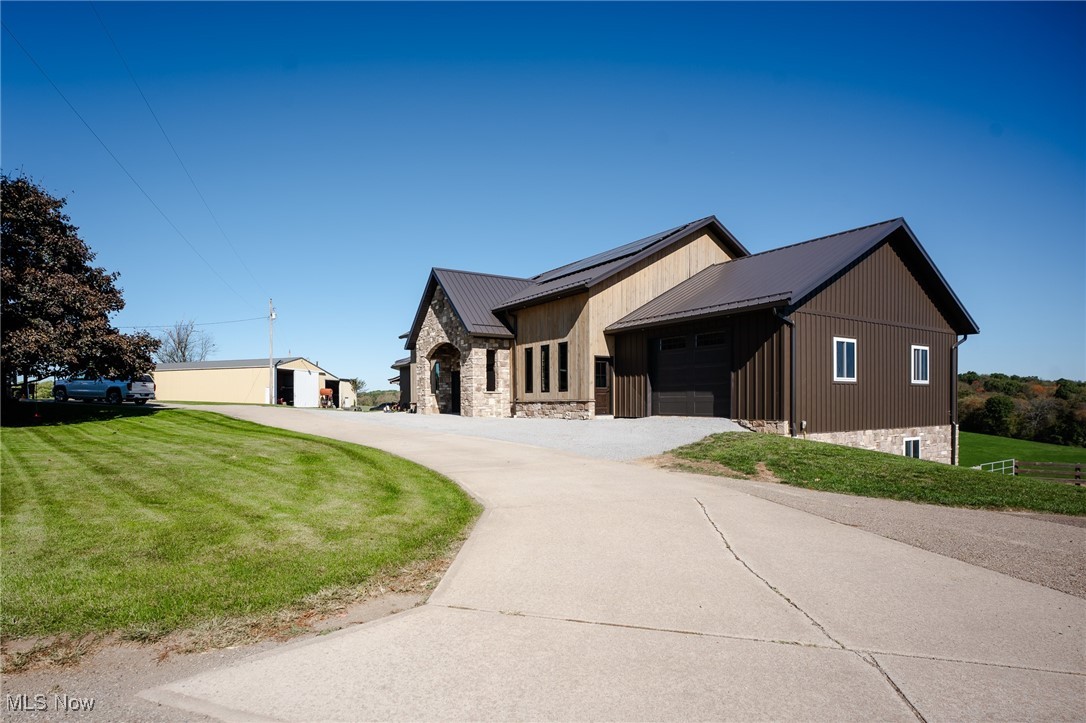 9843 Golf Course Road, Sugarcreek, Ohio image 12