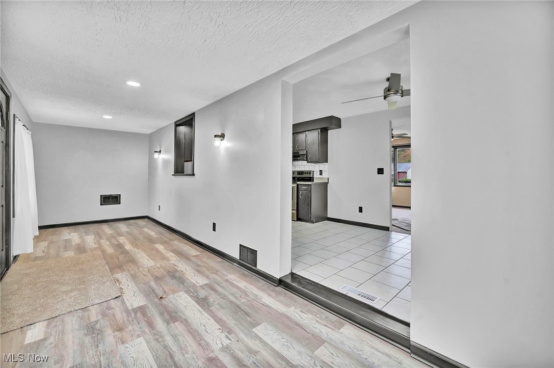 Seven Pines 01 - Residential