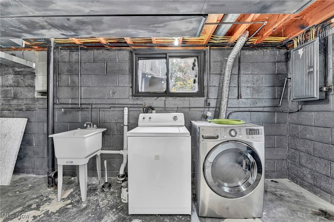 Seven Pines 01 - Residential