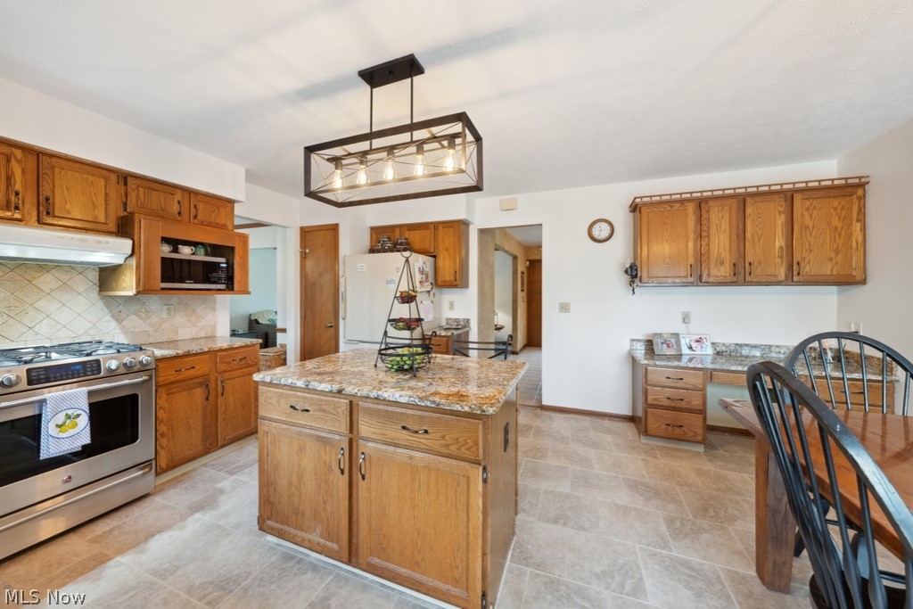 Cedar Estates 06 - Residential