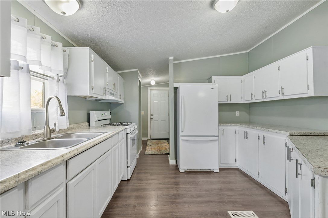 Parkside Home - Residential