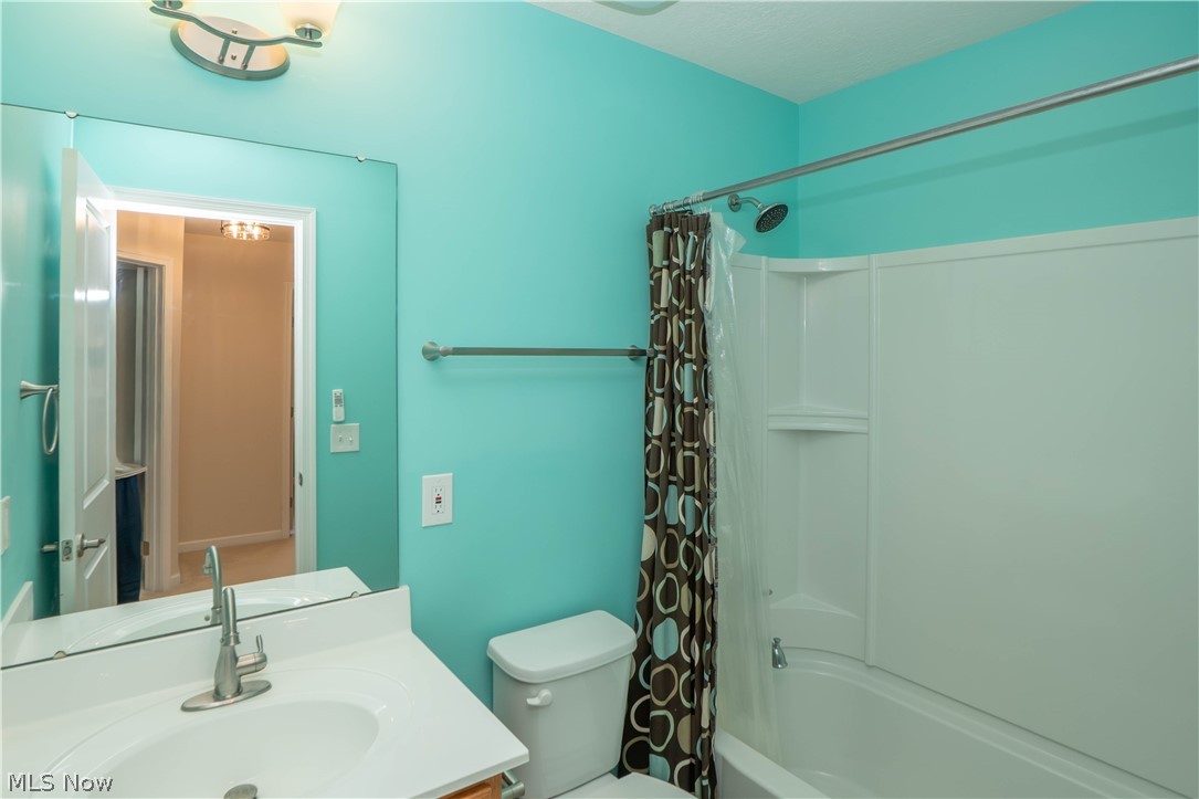 Emerald Estates 06 - Residential