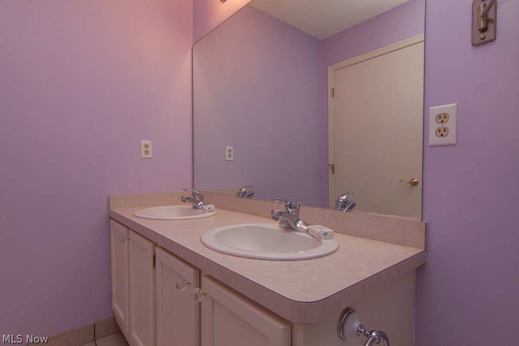 Sturbridge Crossing - Residential