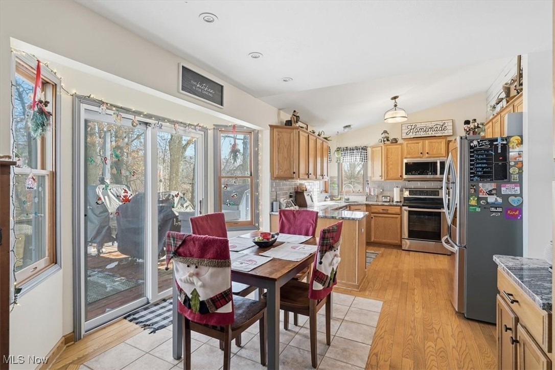 Sycamore Hill 03 - Residential