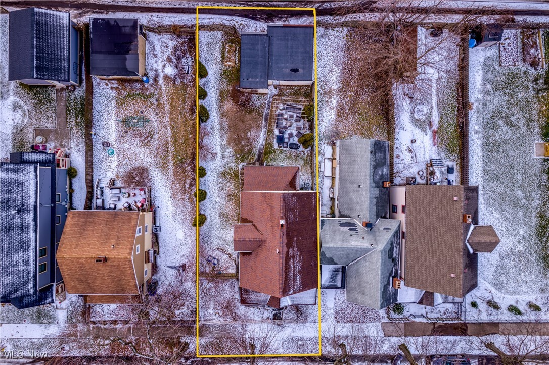 Cleveland, Ohio 44102, United States, 4 Bedrooms Bedrooms, ,3 BathroomsBathrooms,Residential,Pending,4544