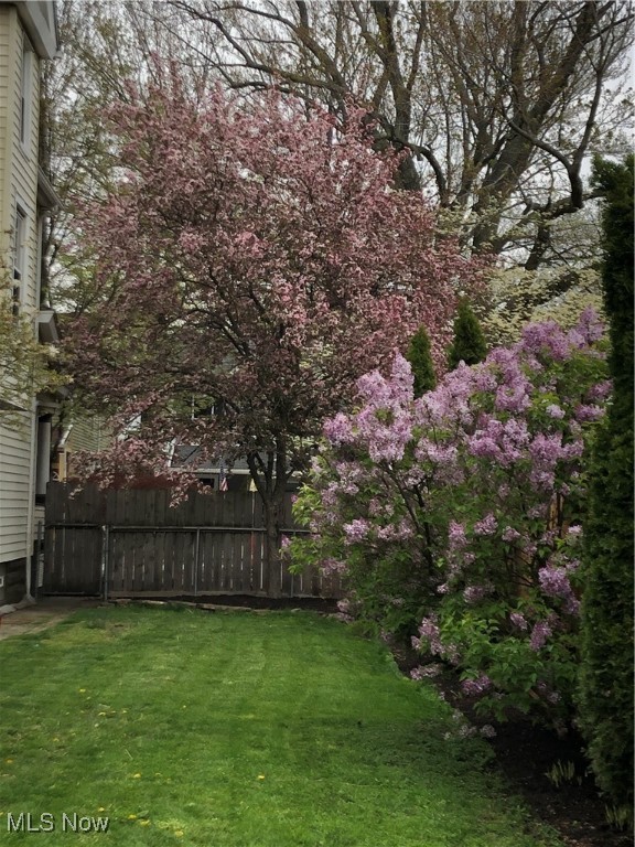 Cleveland, Ohio 44102, United States, 4 Bedrooms Bedrooms, ,3 BathroomsBathrooms,Residential,Pending,4544