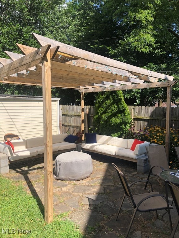 Cleveland, Ohio 44102, United States, 4 Bedrooms Bedrooms, ,3 BathroomsBathrooms,Residential,Pending,4544