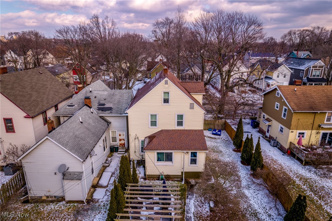 Cleveland, Ohio 44102, United States, 4 Bedrooms Bedrooms, ,3 BathroomsBathrooms,Residential,Pending,4544