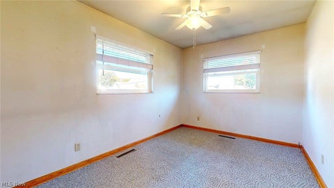 Tiny photo for 101 Matheny Avenue AVE, Belpre, OH 45714 (MLS # 5255754)