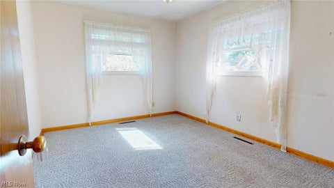 Tiny photo for 101 Matheny Avenue AVE, Belpre, OH 45714 (MLS # 5255754)