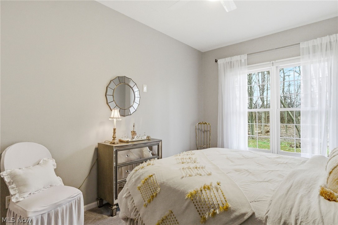 Woodhawk Club Condo - Residential