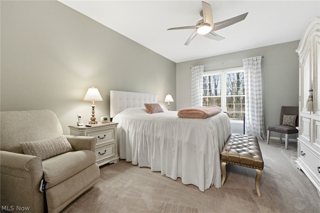 Woodhawk Club Condo - Residential