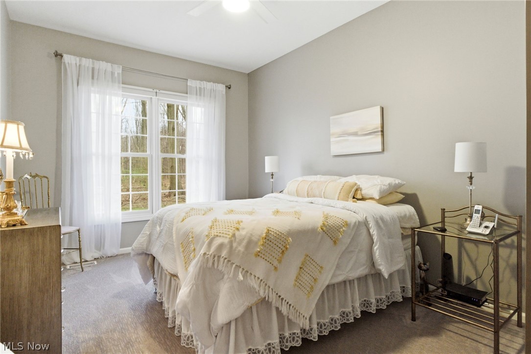 Woodhawk Club Condo - Residential