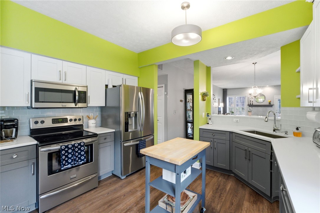 Woodhawk Club Condo - Residential