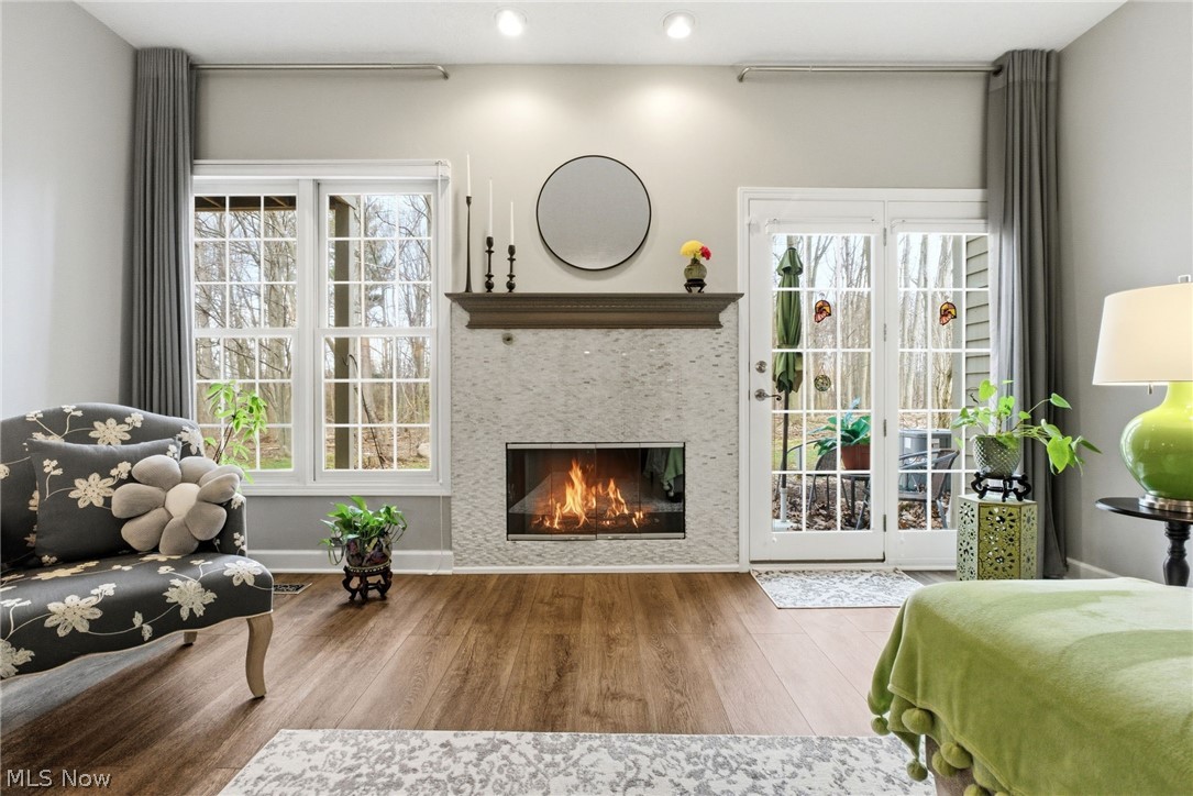 Woodhawk Club Condo - Residential