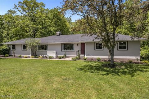 28649 Jackson Road Chagrin Falls OH 44022