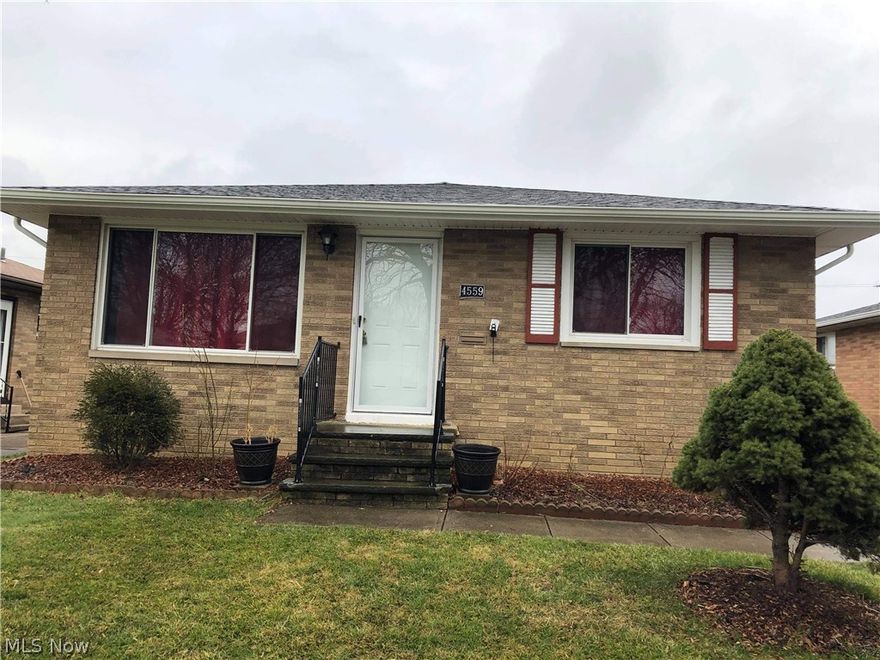 Gorgeous 3 bedrooms and 2.5 baths ranch located in west park area. Owner has done the following updates: furnace, roof, and A/C 2020, front and side door, windows, basement baths, and bathroom sink 2019. It's a move in ready home. Don't miss it. Schedule to see this home as soon as possible.