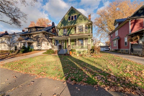 Photo for 2193 West Boulevard