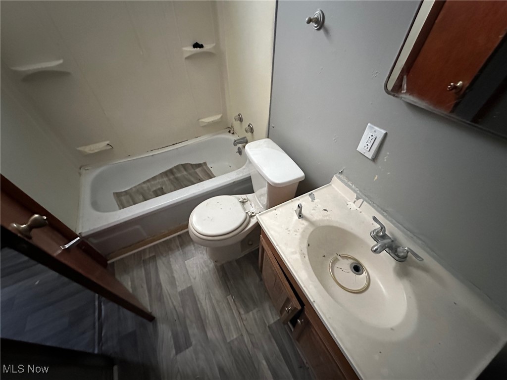 S H Wightmans - Residential Income